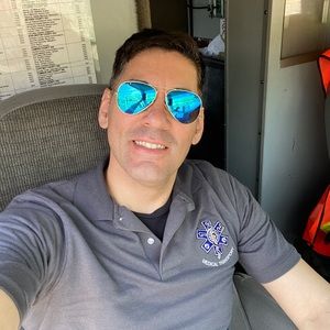 Meet your Posher, Damien